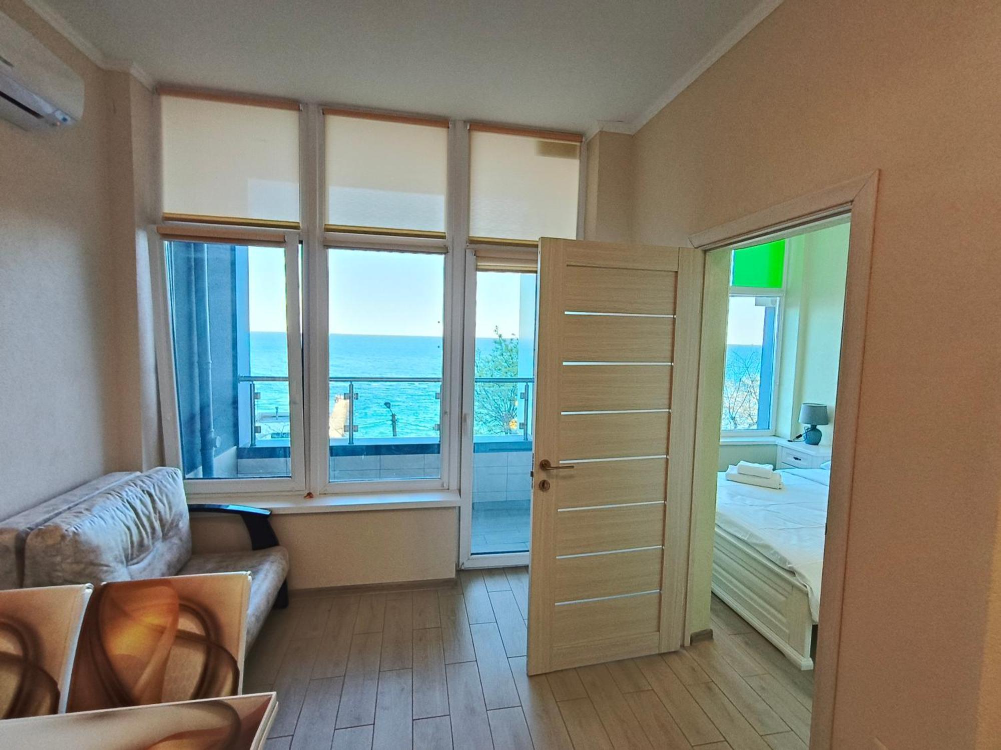 Апартаменты У Моря Magnit Первая Линия Oldenburg Bagian luar foto